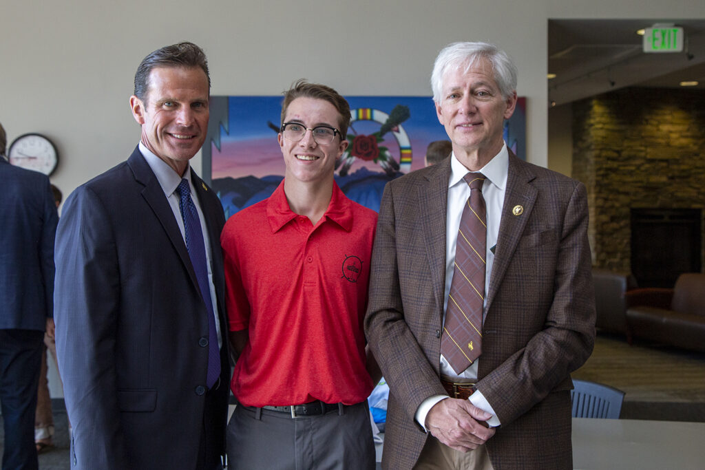 Photo of Steve Farkas and President Seidel from UW and Entrepreneur Cameron Schoening