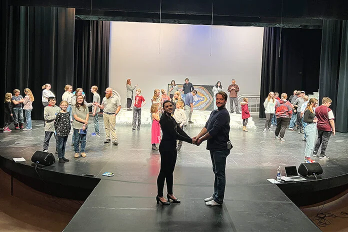 Cast of the Sound of Music rehearsing