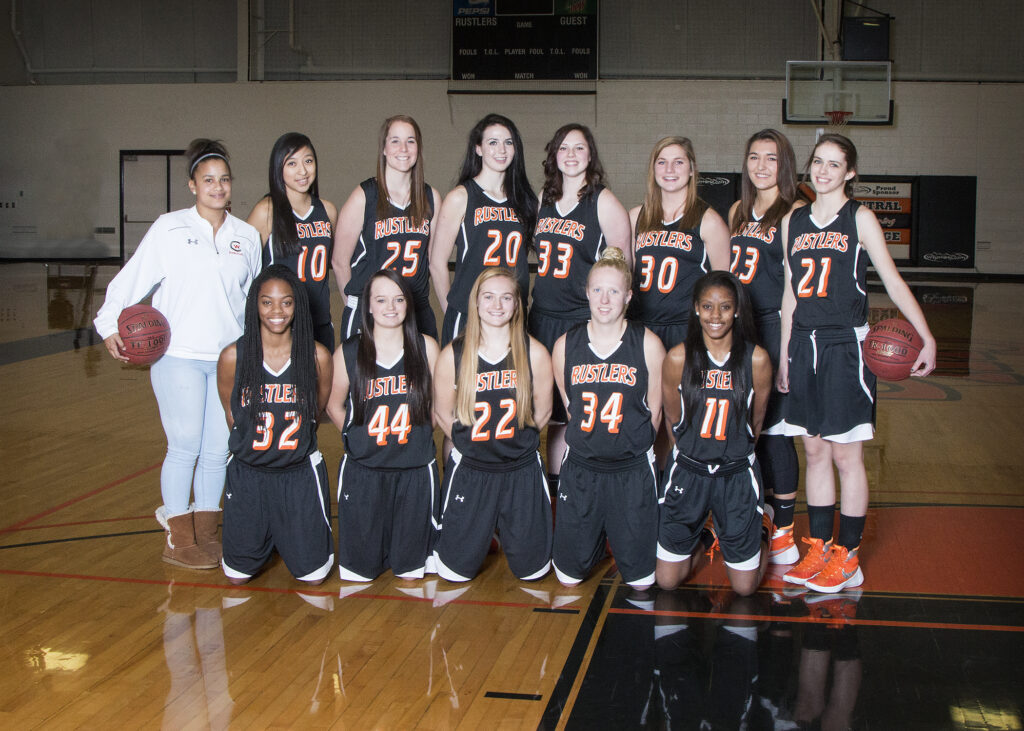 team photo of CWC women's basketball team 2015